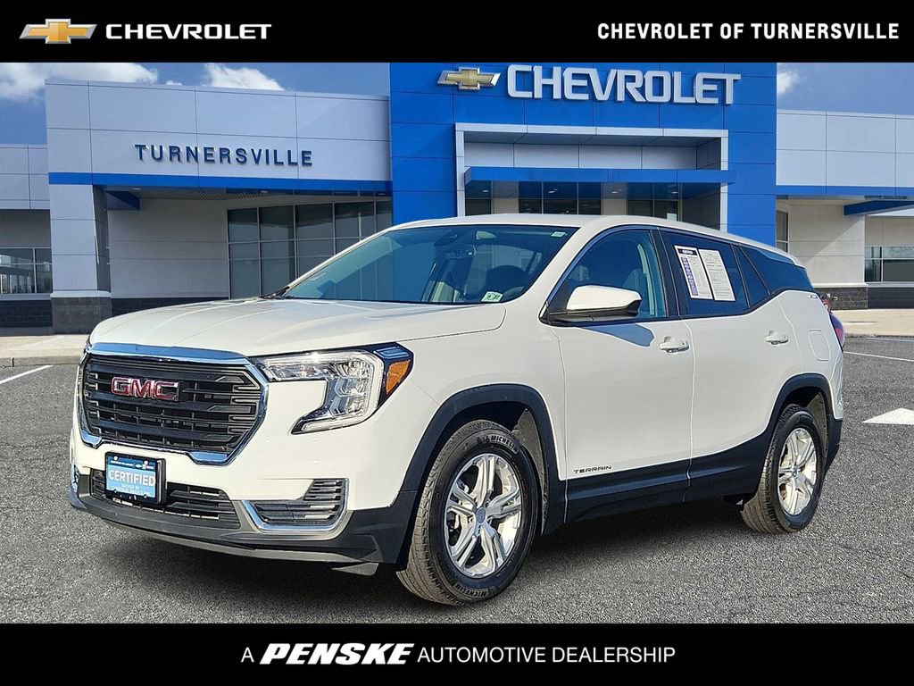 2022 GMC Terrain SLE's photo
