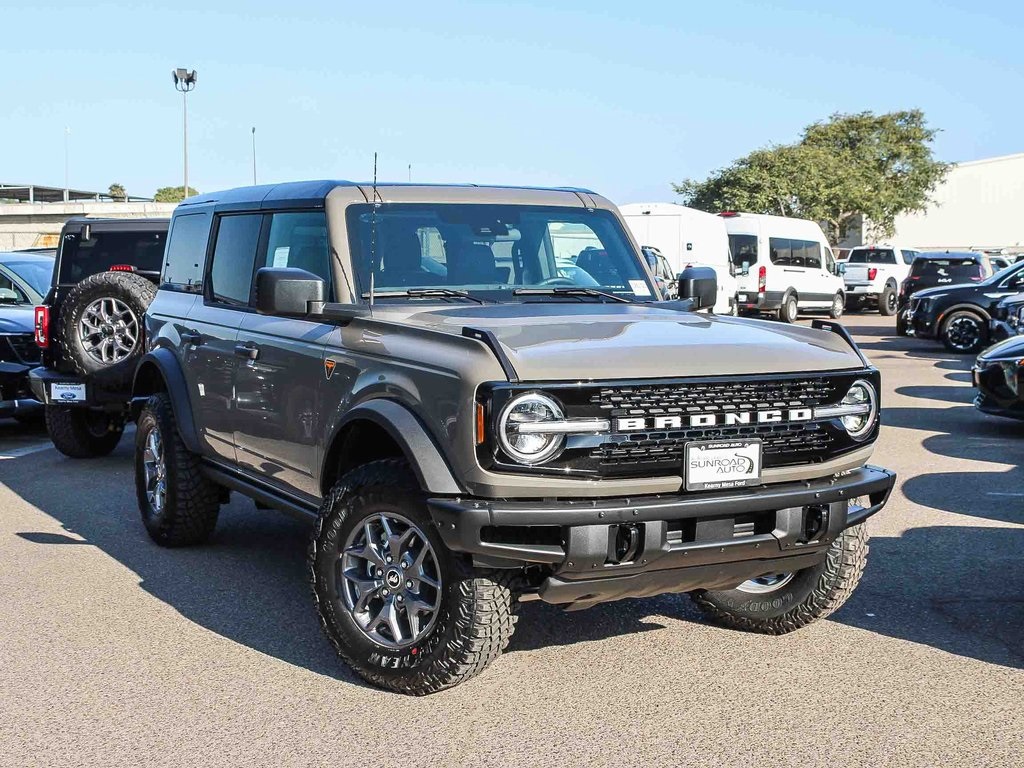 2025 Ford Bronco 4-Door Badlands's photo