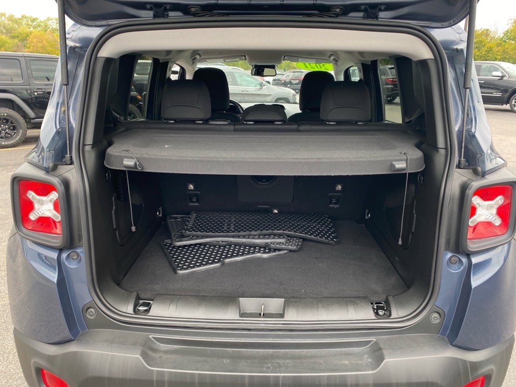 2021 Jeep Renegade Latitude photo 22