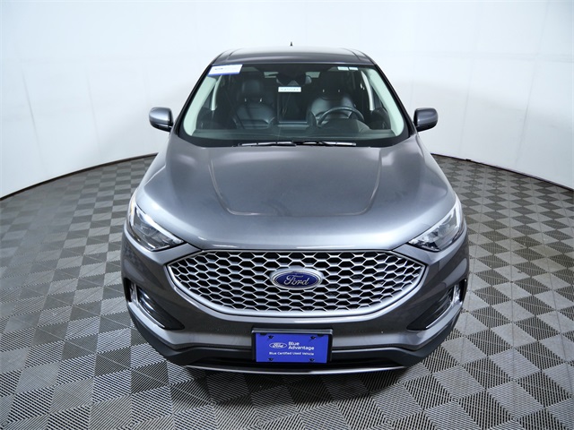 2023 Ford Edge SEL photo 2