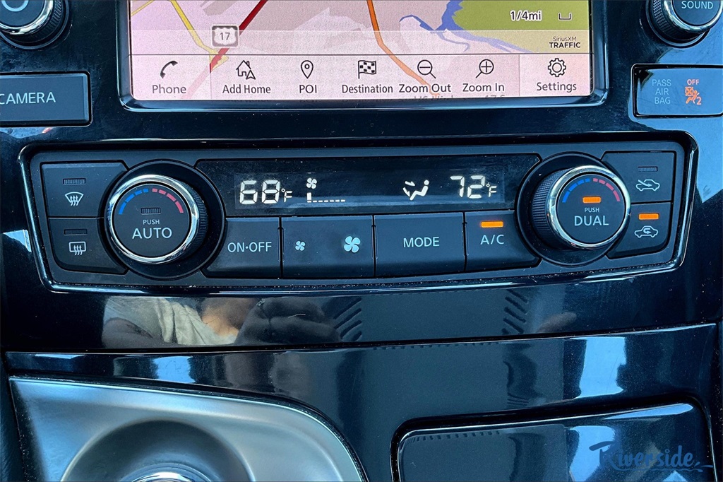 2023 Nissan Maxima SV photo 15