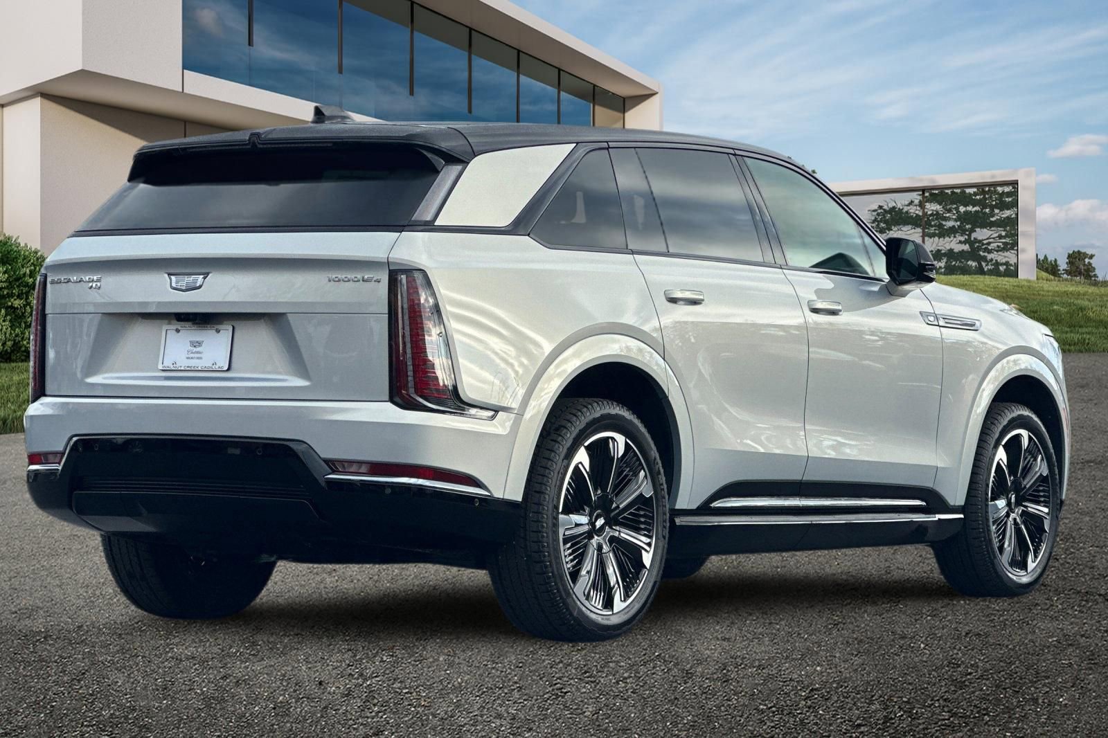 2025 Cadillac Escalade IQ Sport photo 3
