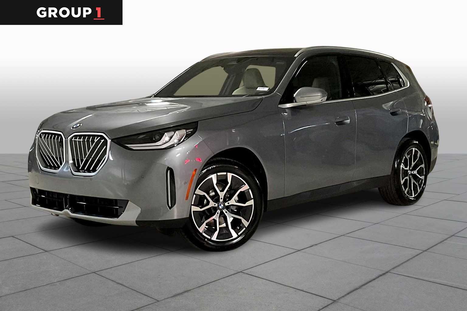 2026 BMW X3 30's photo