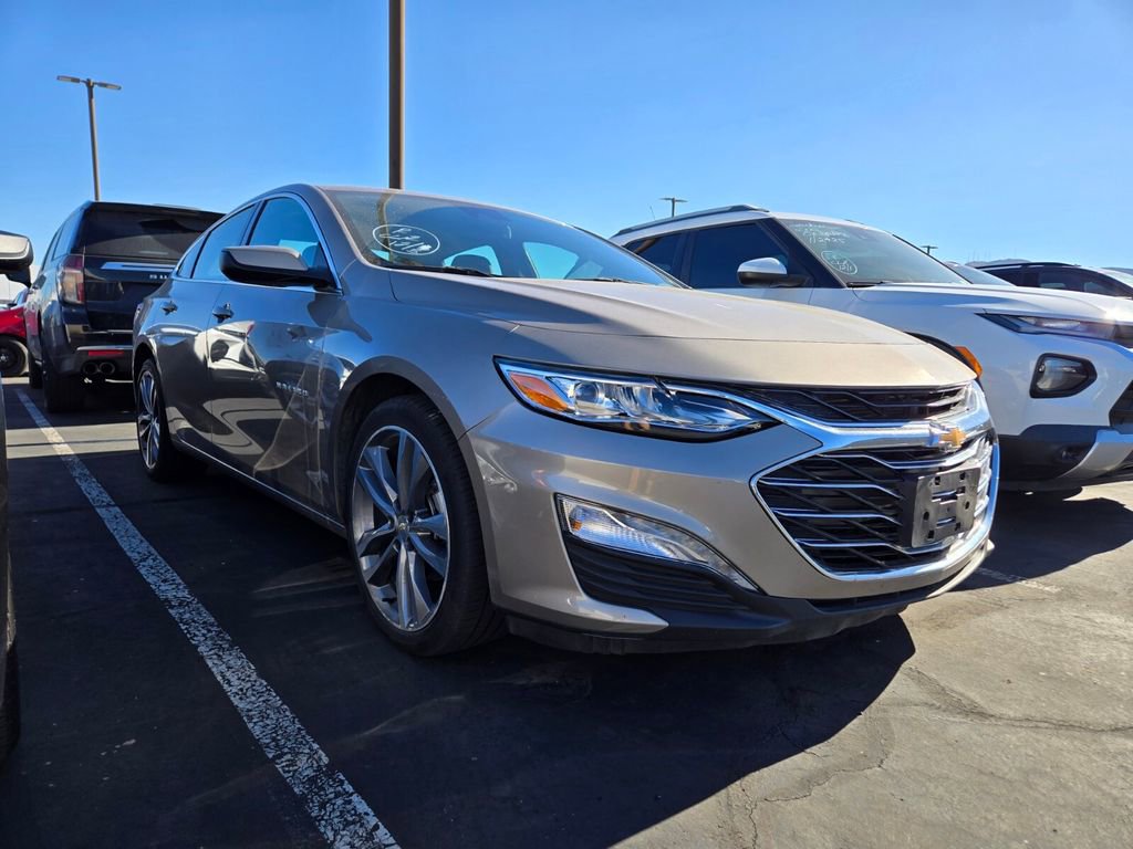 2024 Chevrolet Malibu 2LT's photo