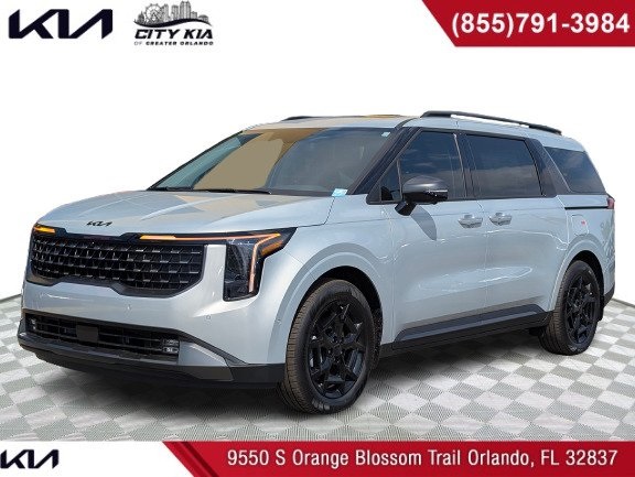 2025 Kia Carnival SX's photo