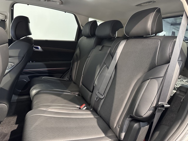 2025 Genesis GV80 3.5T Advanced AWD photo 13
