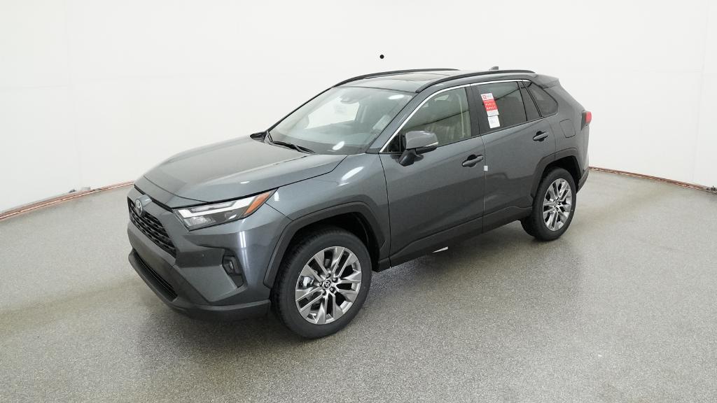 2025 Toyota RAV4 XLE Premium's photo