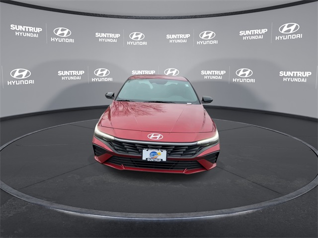 2025 Hyundai Elantra SEL Sport photo 4
