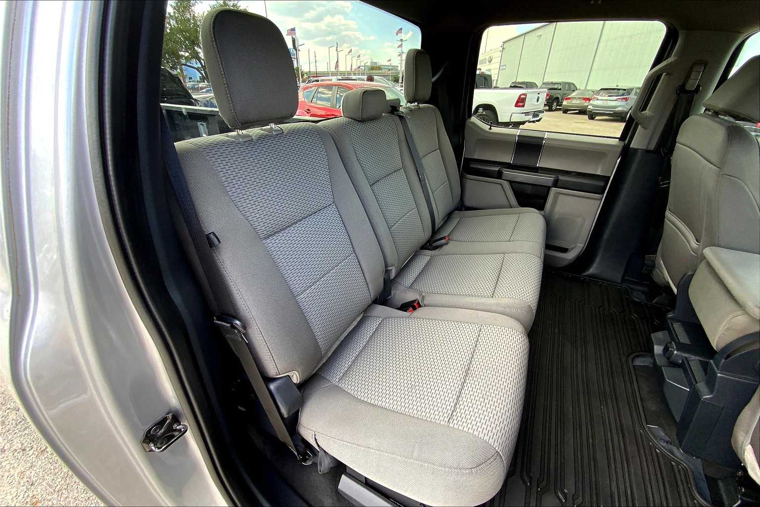 2022 Ford F-250 XLT photo 19