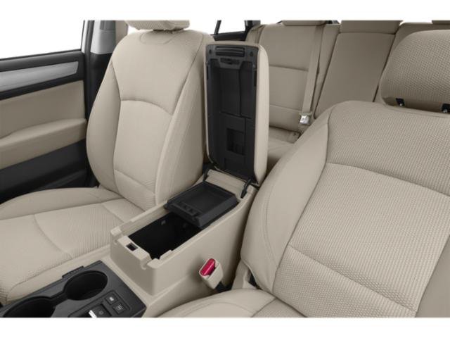 2019 Subaru Outback Premium photo 4