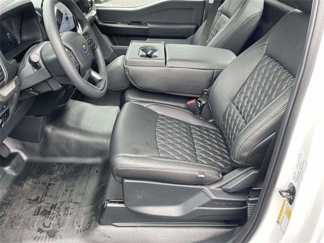 2025 Ford F-150 XL photo 4