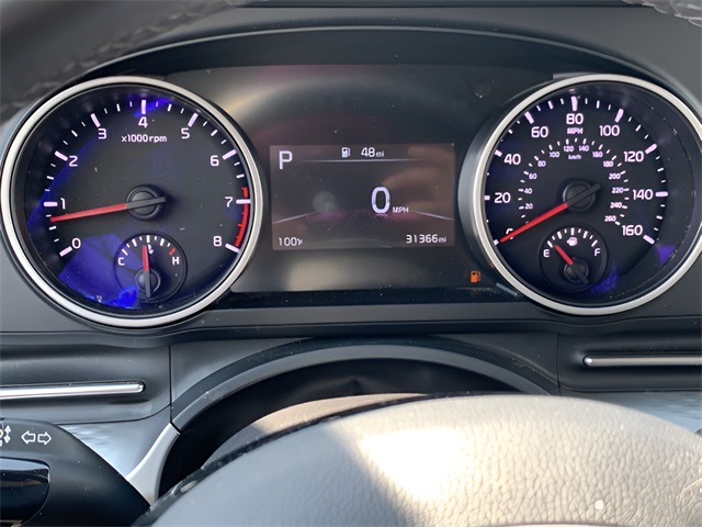 2024 Kia Carnival LX photo 25