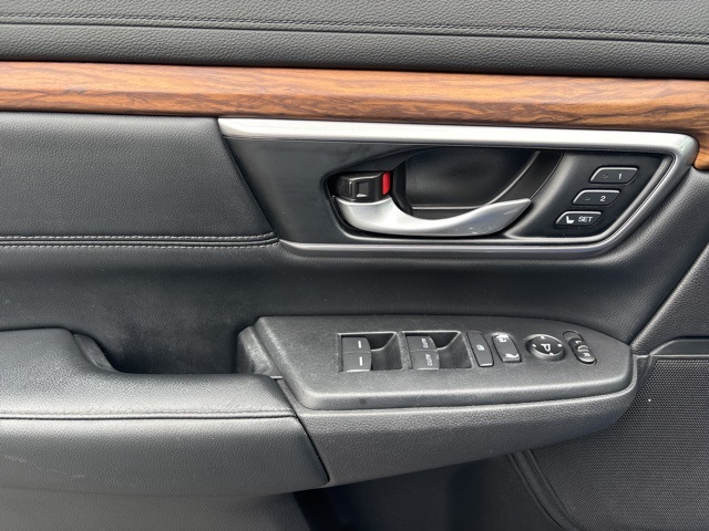2021 Honda CR-V Touring photo 11