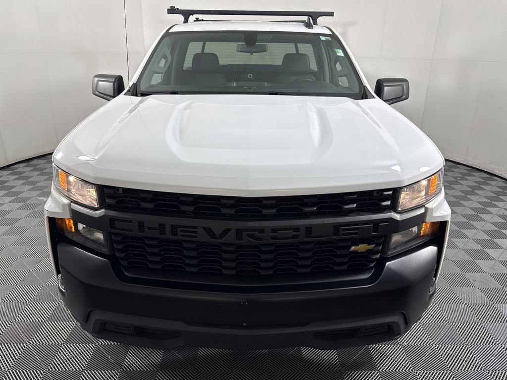 2021 Chevrolet Silverado 1500 photo 2