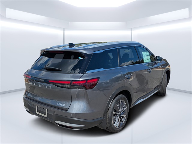2026 Infiniti QX60 Luxe photo 3