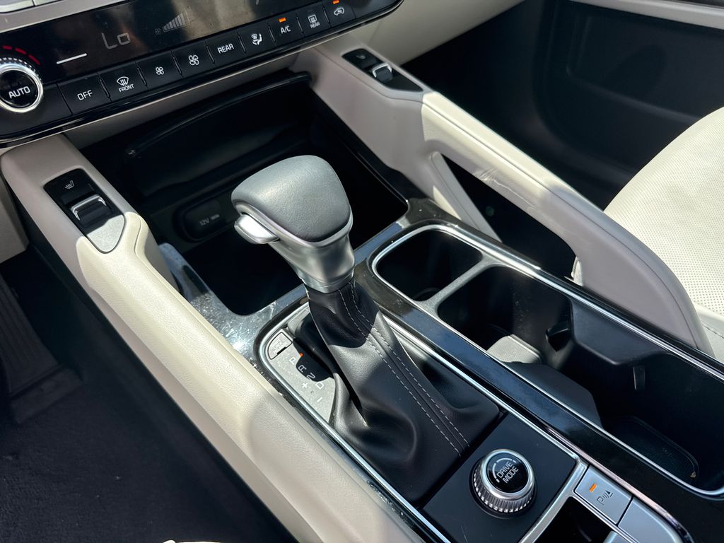 2024 Kia Telluride S photo 30