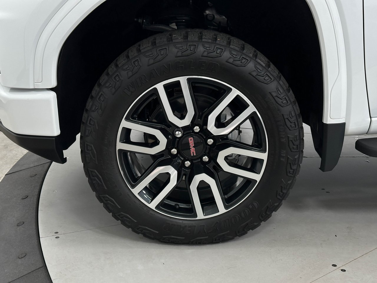 2024 Gmc Sierra 1500 AT4 photo 33