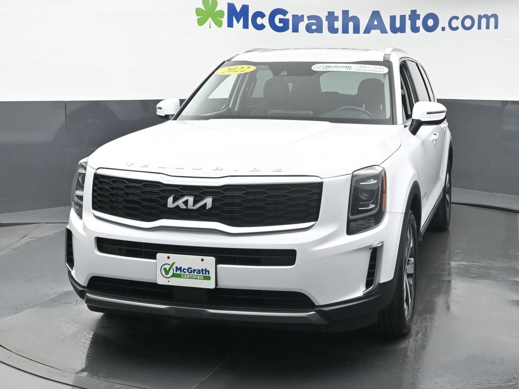 2022 Kia Telluride S photo 3