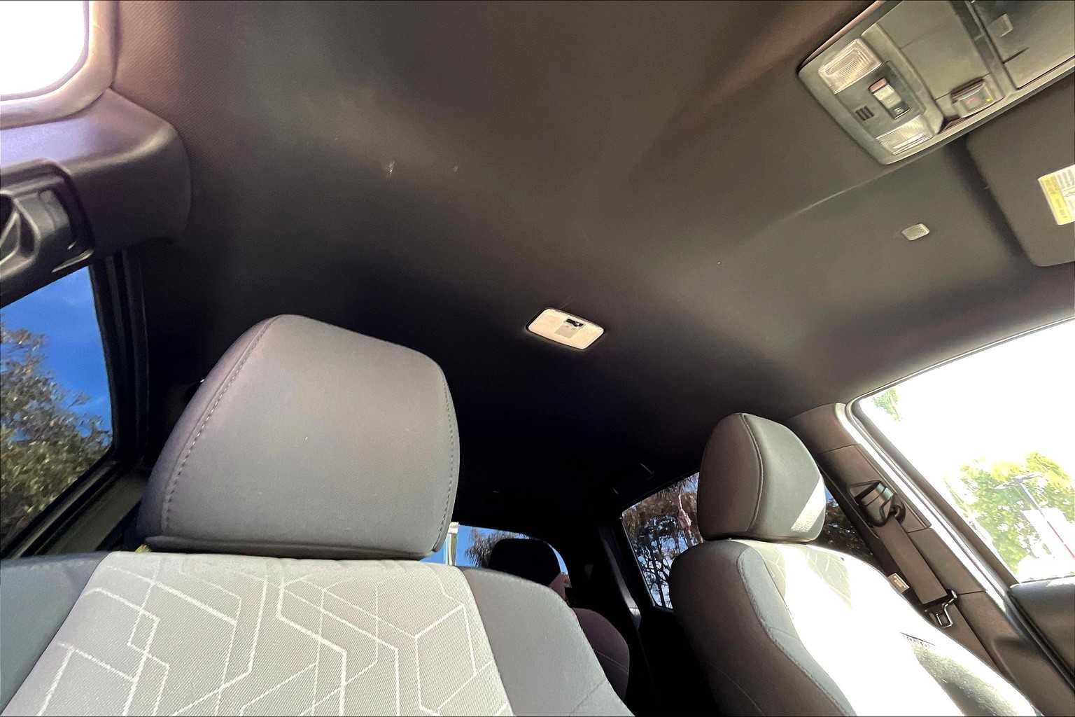 2020 Toyota Tacoma TRD Sport Double Cab V6 photo 12