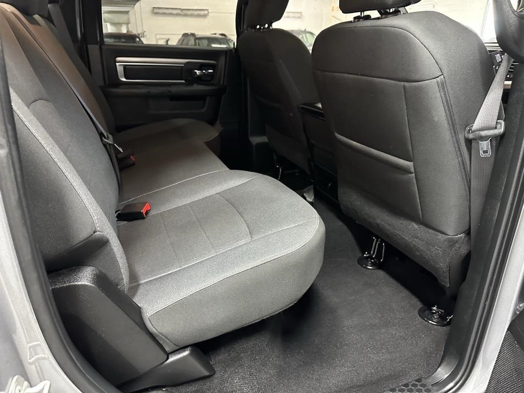 2024 Ram 1500 Classic Warlock photo 20