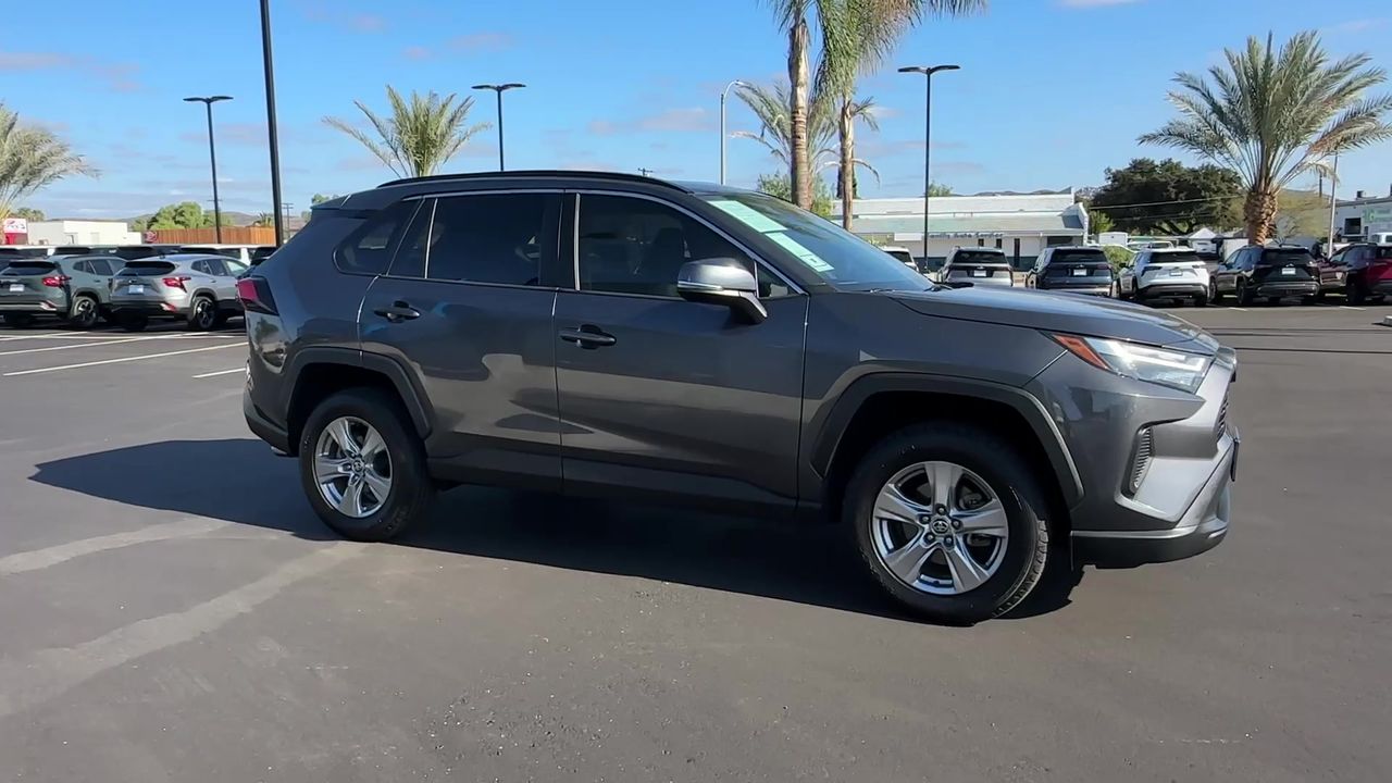 2022 Toyota RAV4 XLE photo 50