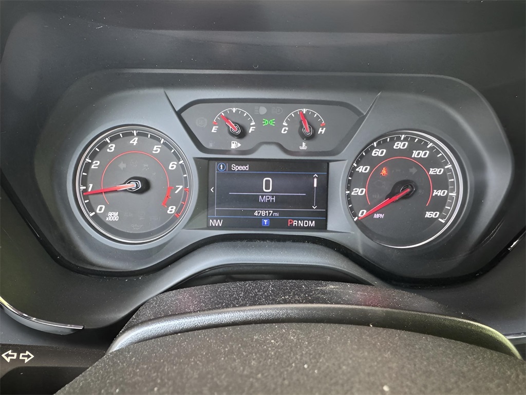 2023 Chevrolet Camaro 1LT photo 17