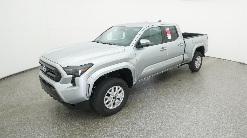 2025 Toyota Tacoma SR5's photo