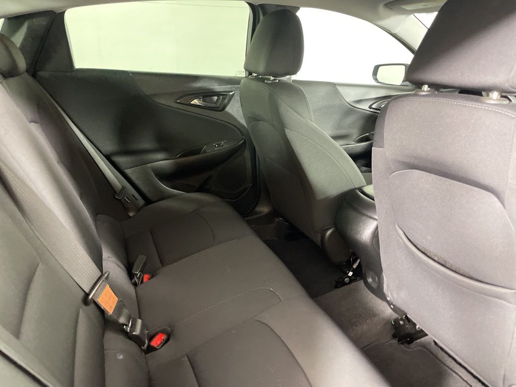 2023 Chevrolet Malibu LS photo 18