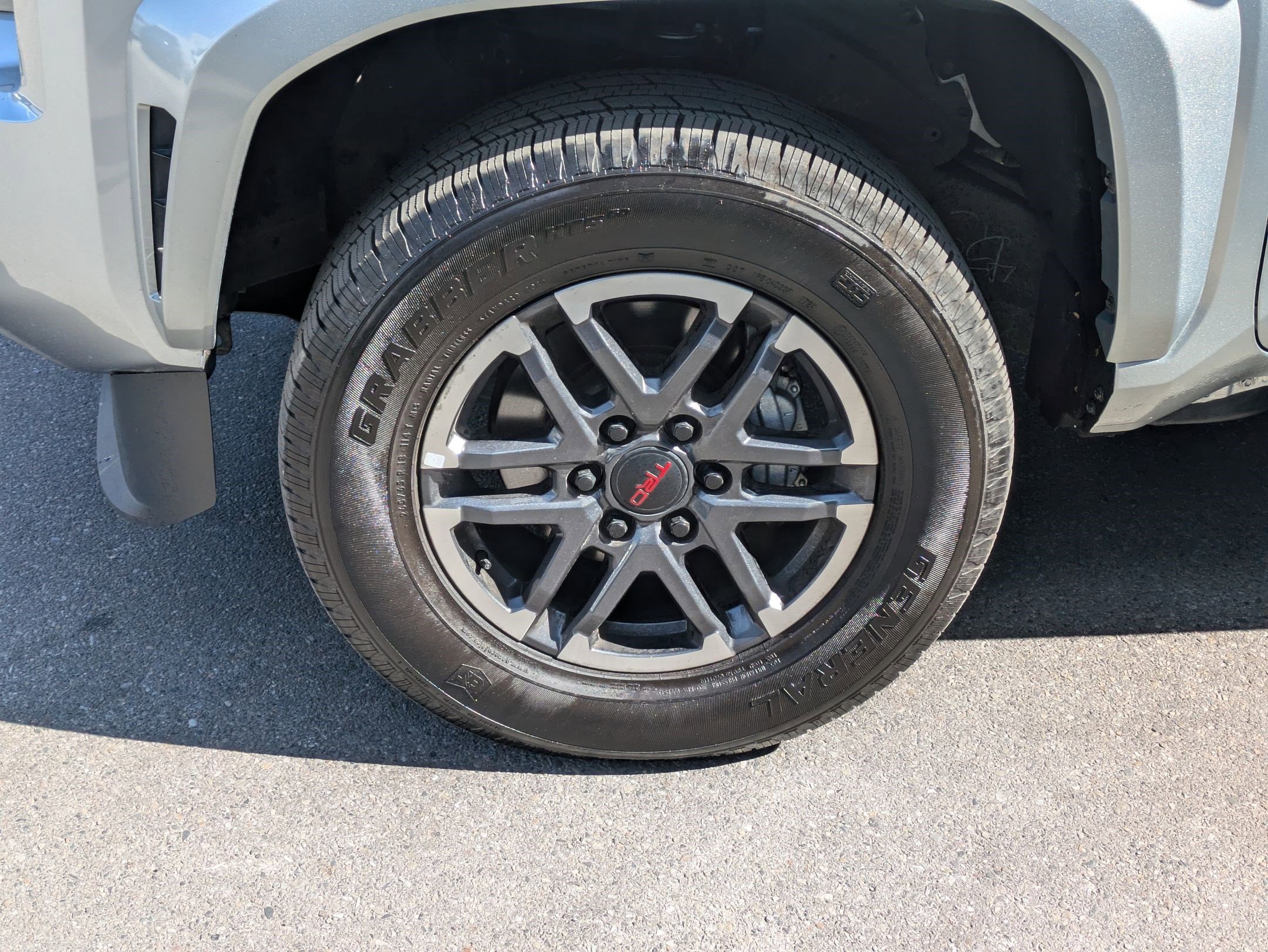 2024 Toyota Tacoma TRD Sport Double Cab photo 10