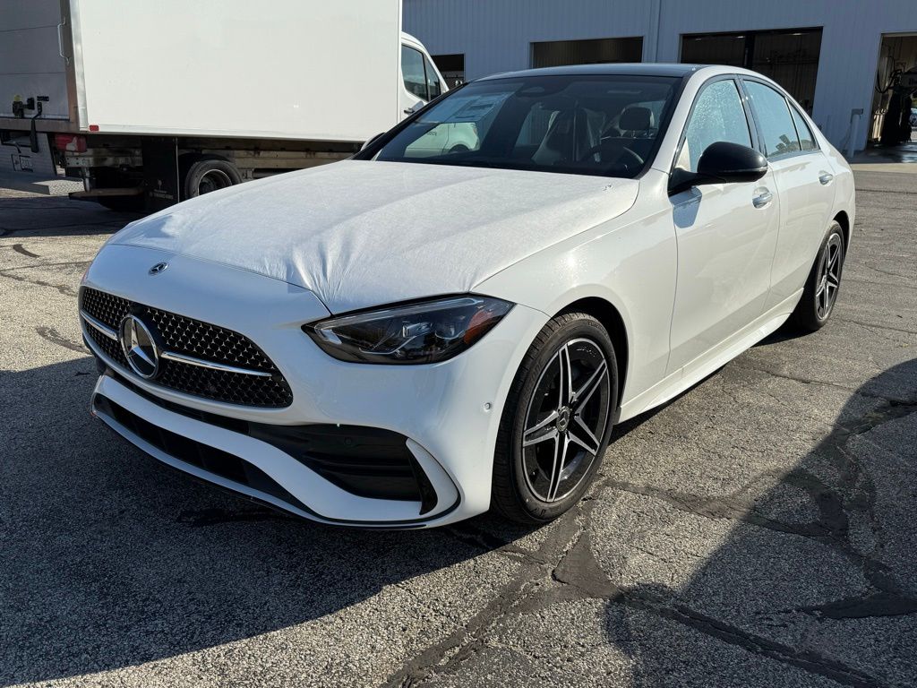 2025 Mercedes Benz C 300 4MATIC photo 4