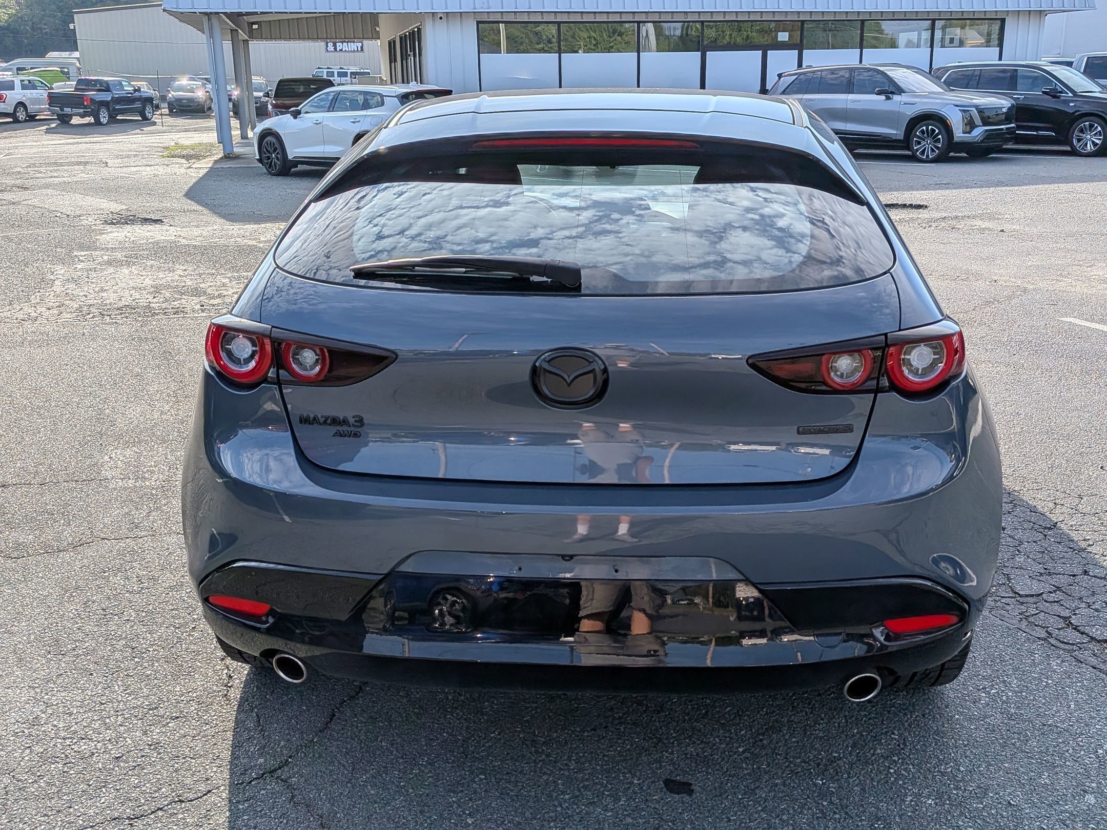 2023 Mazda Mazda3 Hatchback 2.5 s Carbon photo 4