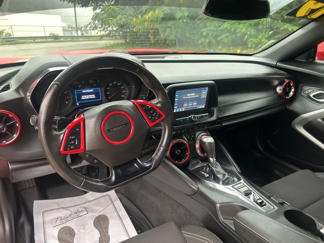 2019 Chevrolet Camaro 1LT photo 14