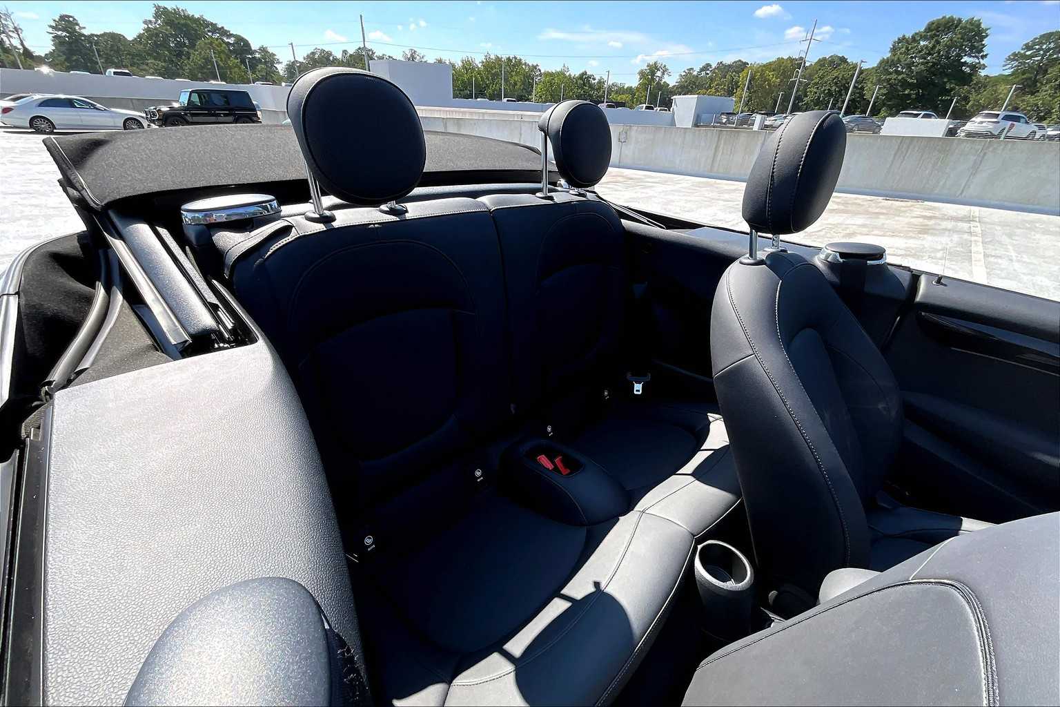 2023 Mini Cooper Convertible photo 17