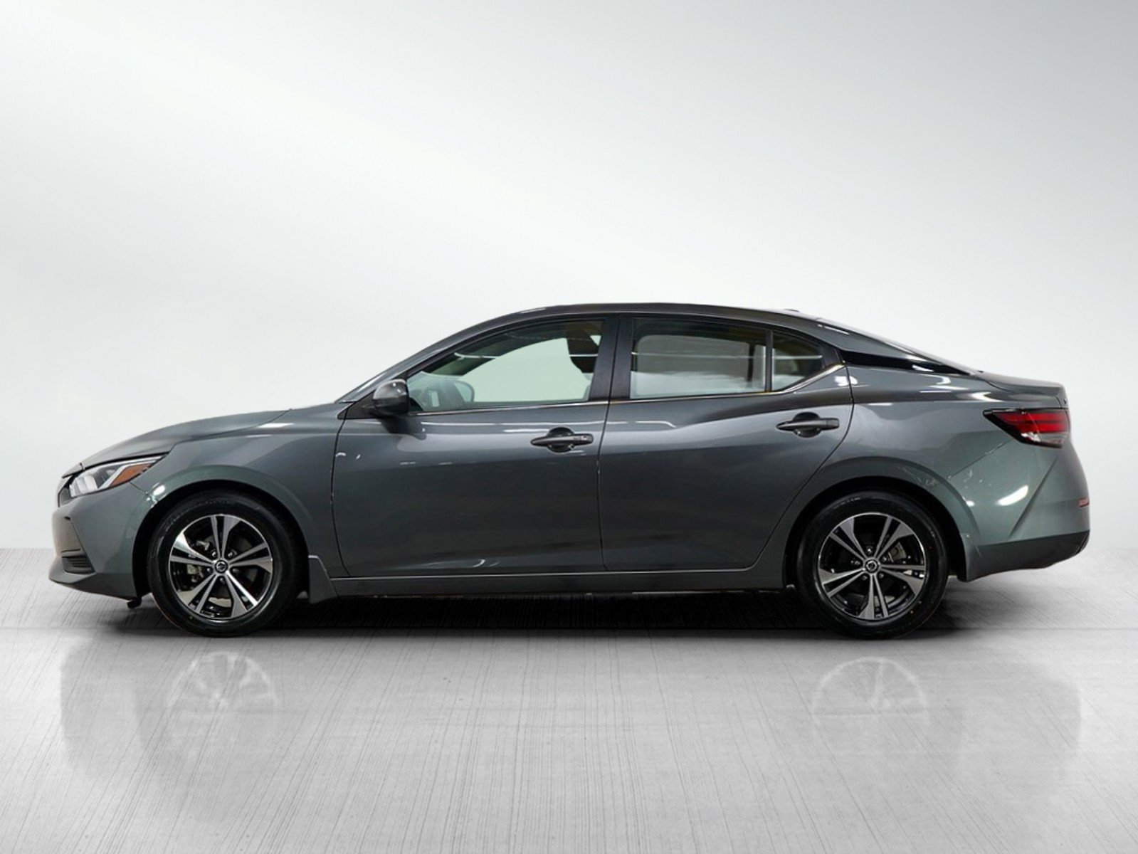 Used 2022 Nissan Sentra SV with VIN 3N1AB8CV8NY237744 for sale in Hopkins, Minnesota
