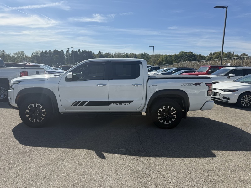 2024 Nissan Frontier PRO-4X photo 9