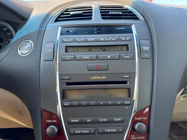 2012 Lexus ES 350 photo 17