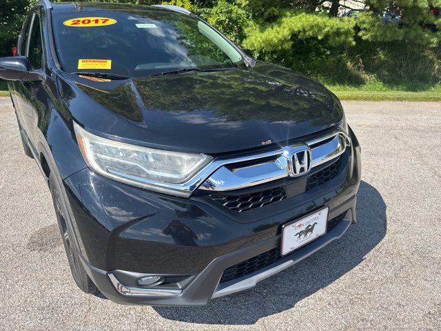 2017 Honda CR-V Touring photo 3