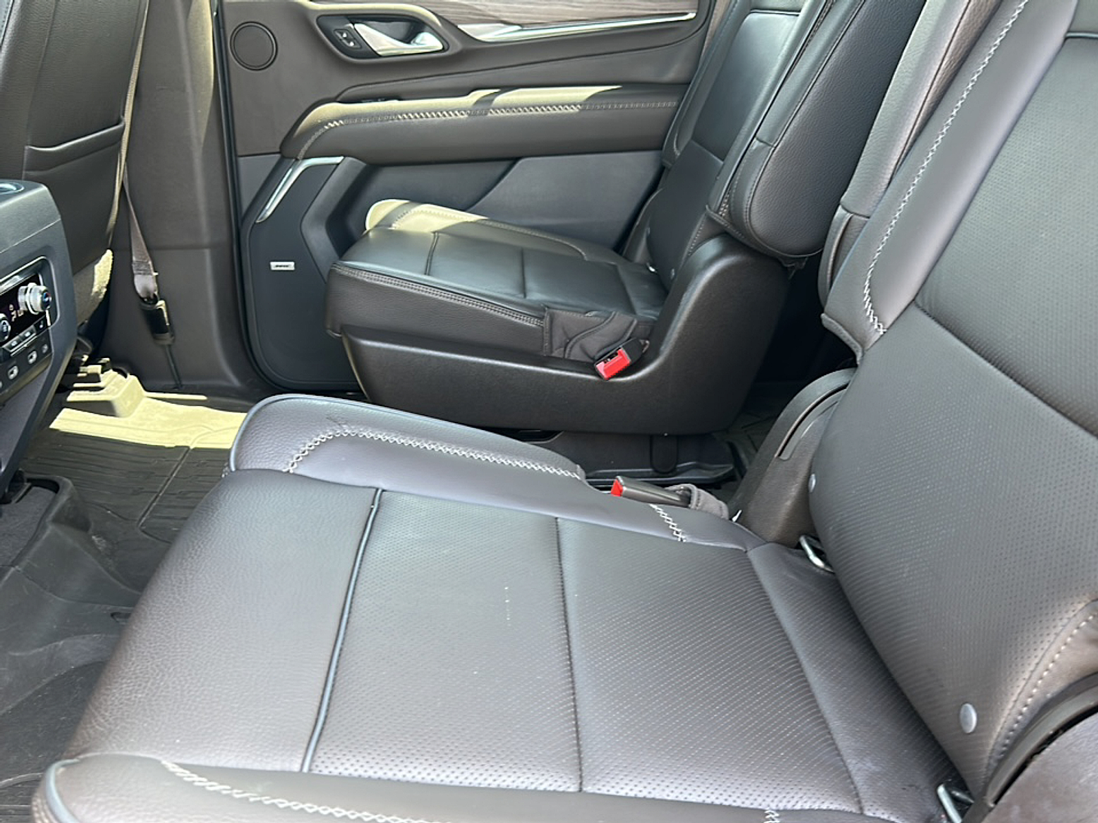2021 Gmc Yukon Denali photo 6