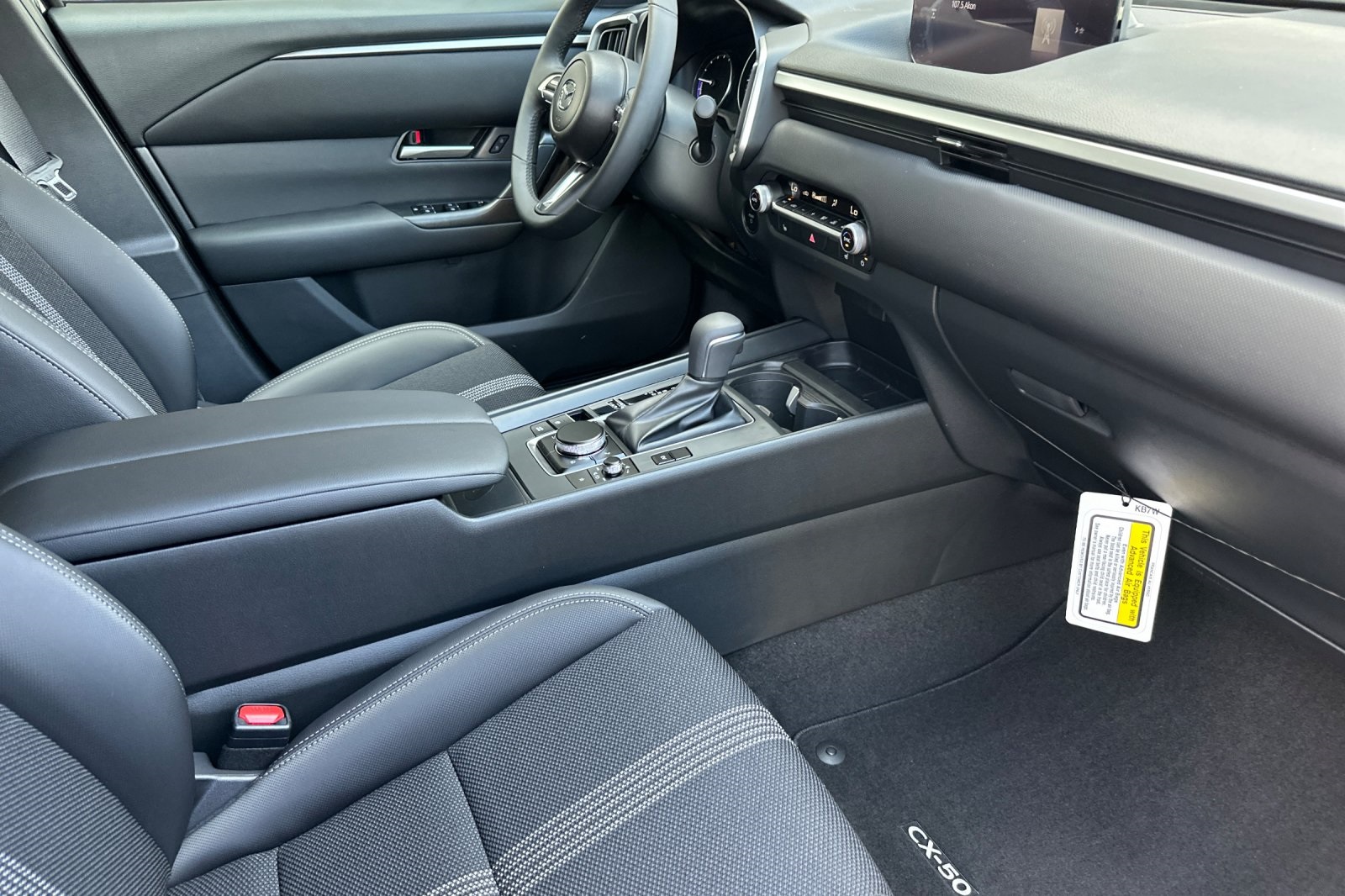 2025 Mazda CX-50 Preferred photo 16