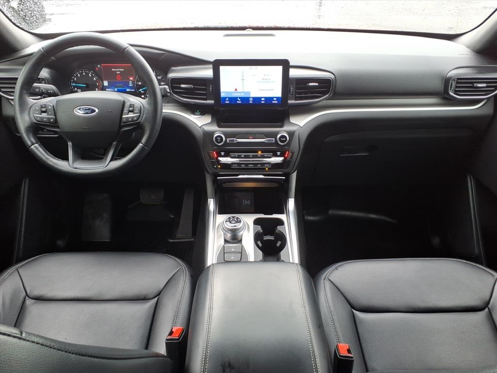 2020 Ford Explorer XLT photo 6