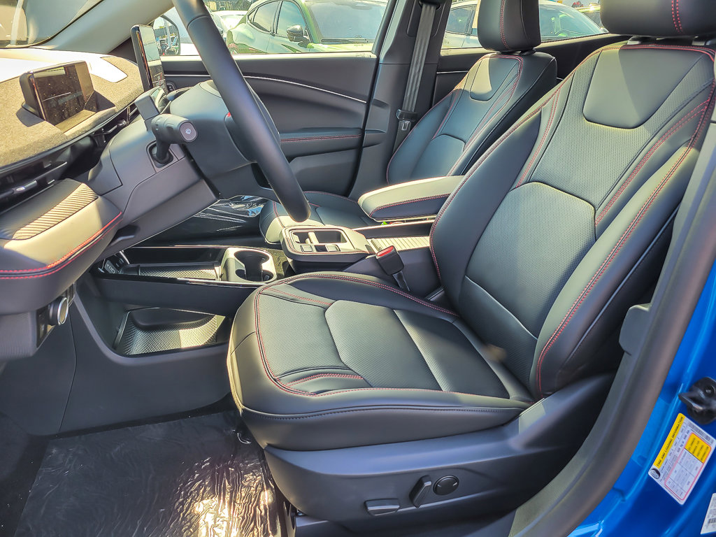 2025 FORD MUSTANG MACH-E - Image 8