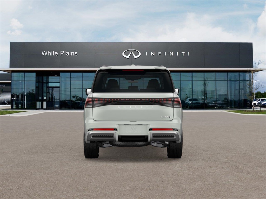 2026 Infiniti QX80 Luxe photo 5