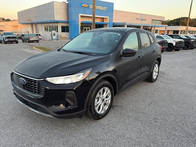 2025 Ford Escape Active photo 3