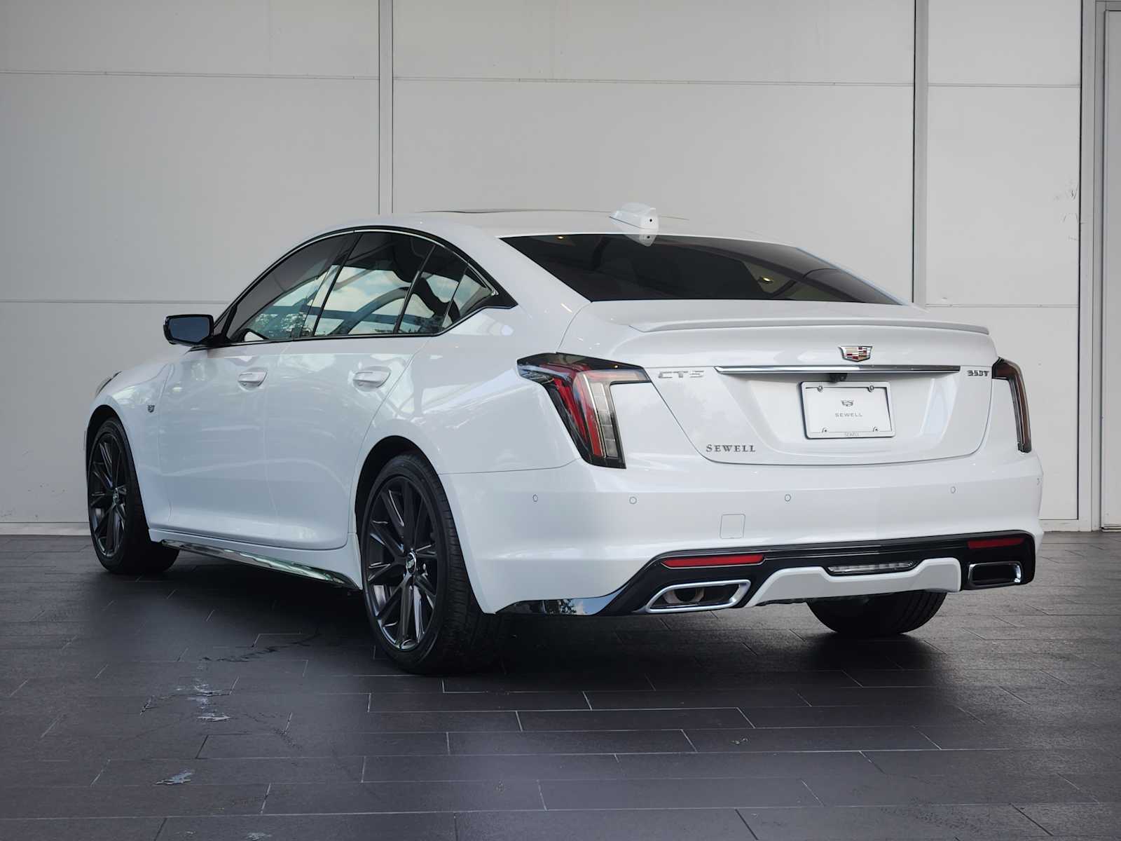 2025 Cadillac CT5 Sport photo 4