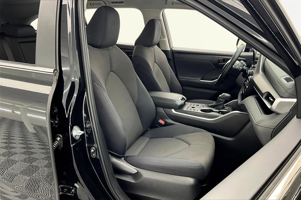 Used 2024 Midnight Black Metallic Toyota LE image 7