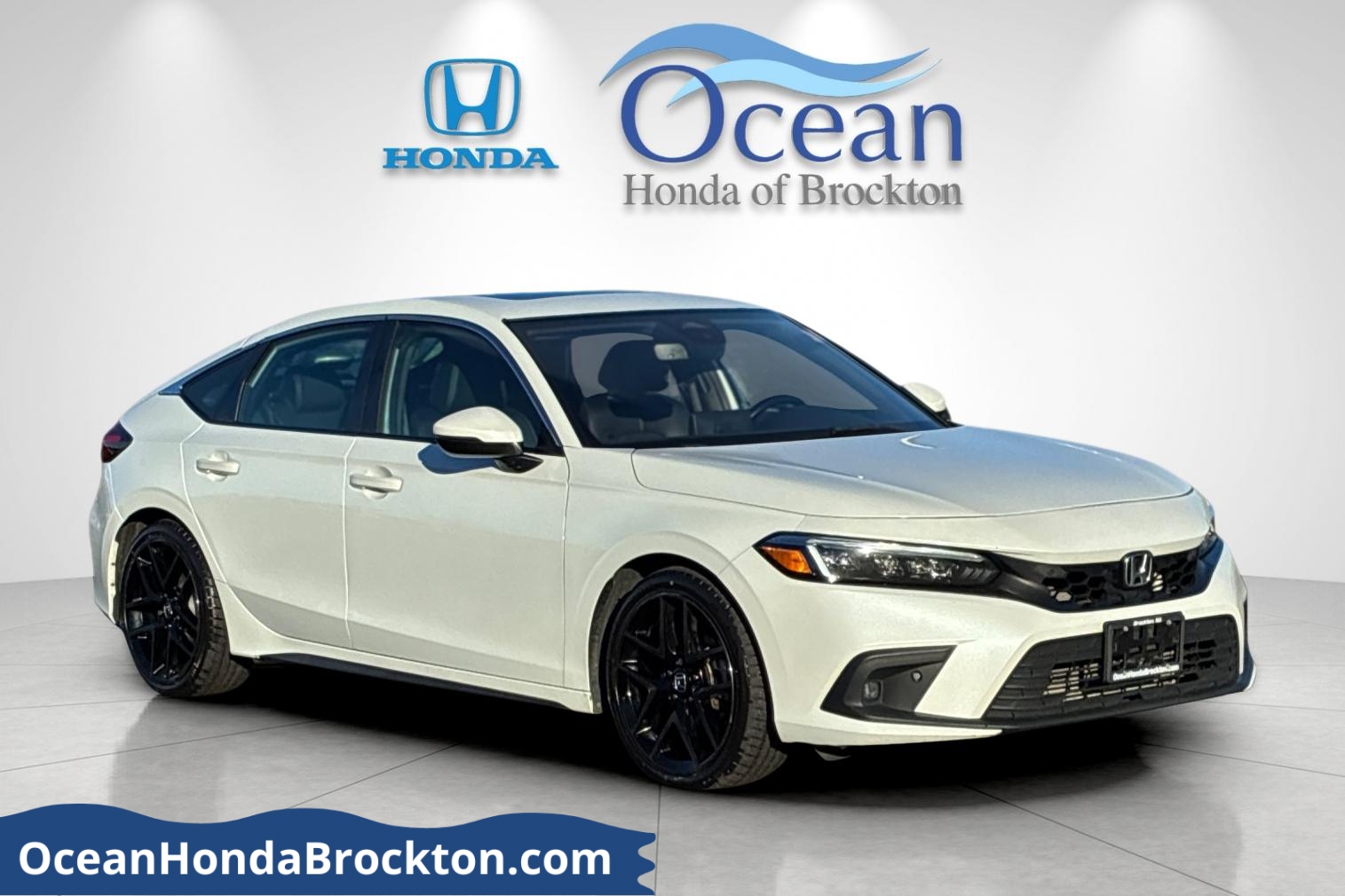 2023 Honda Civic Hatchback Sport Touring's photo