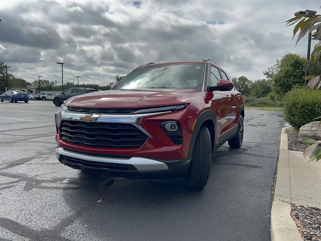 2026 Chevrolet Trailblazer LT photo 3