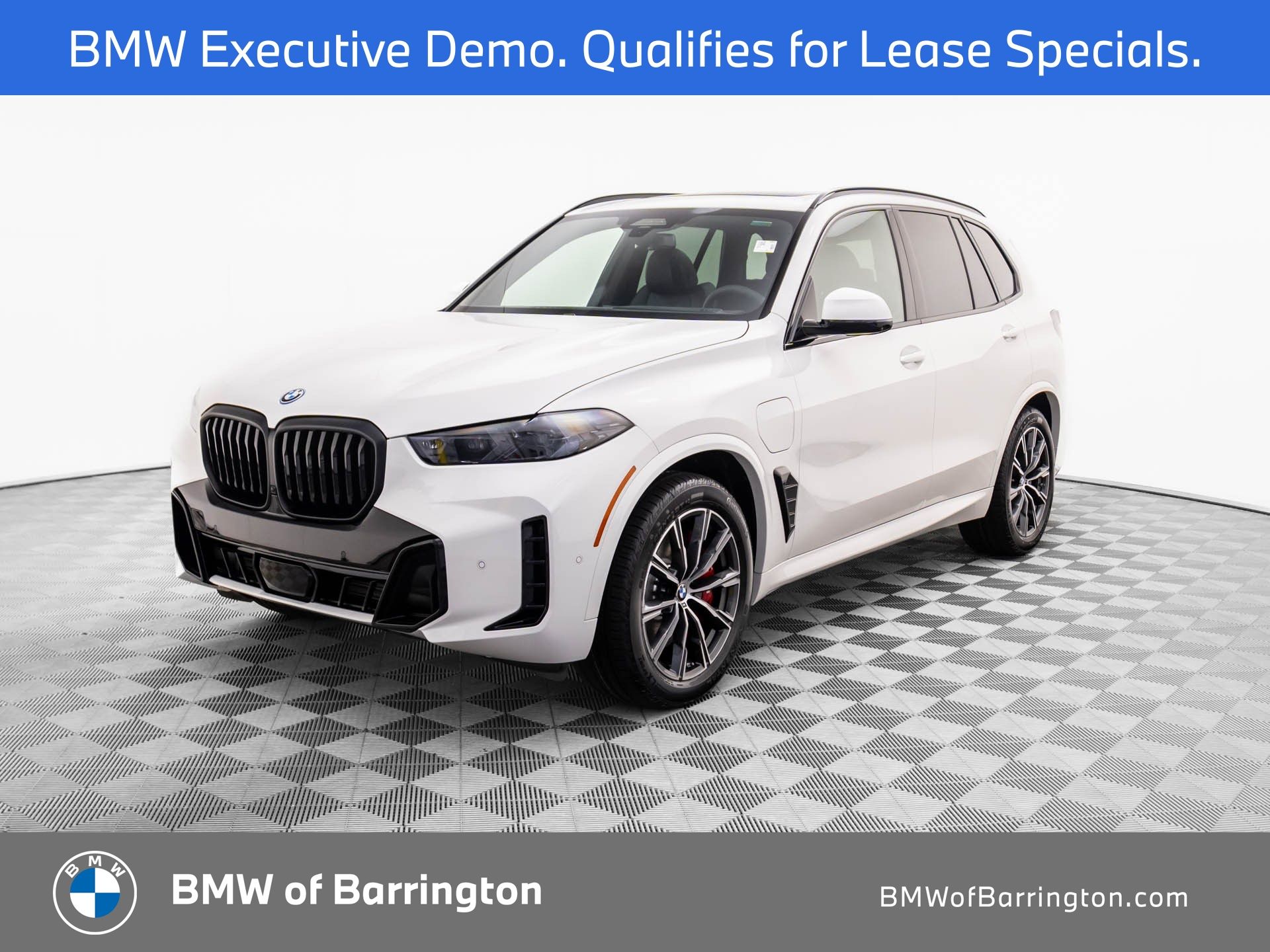 2026 BMW X5 50e's photo