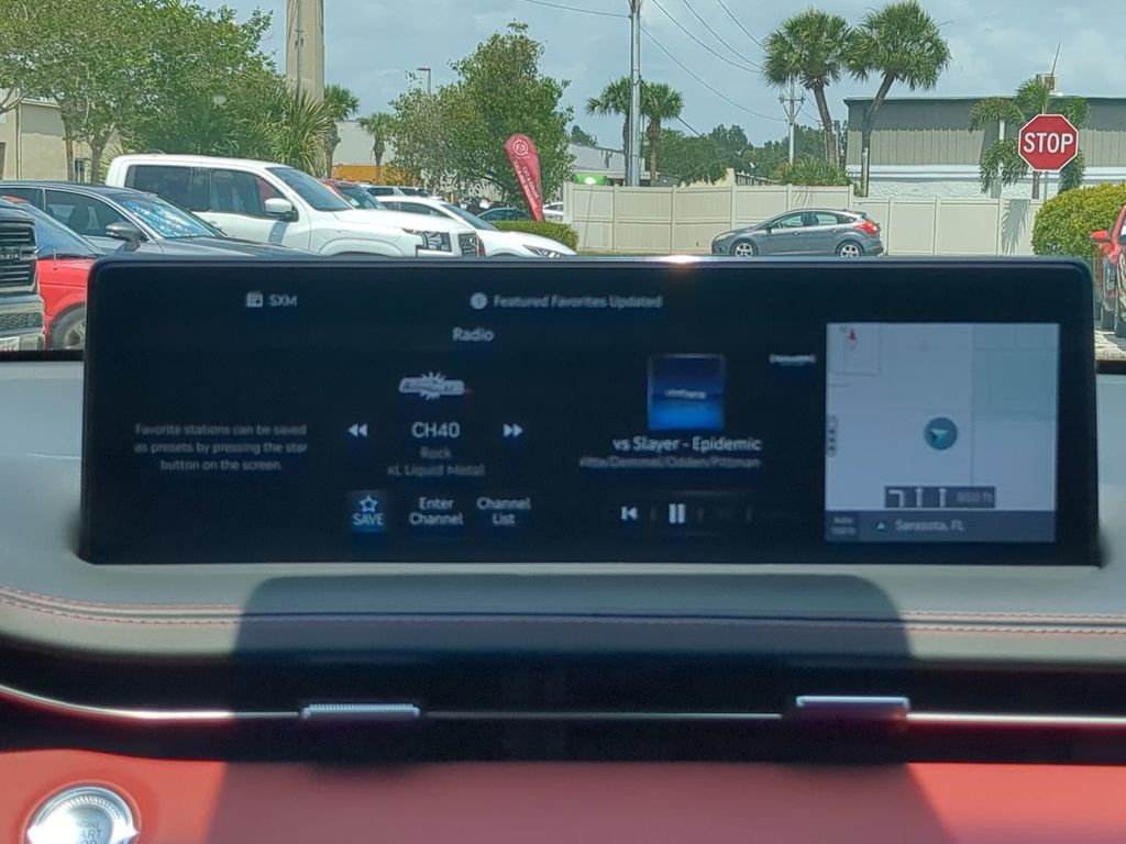 2025 Genesis GV70 2.5T Sport Prestige photo 17