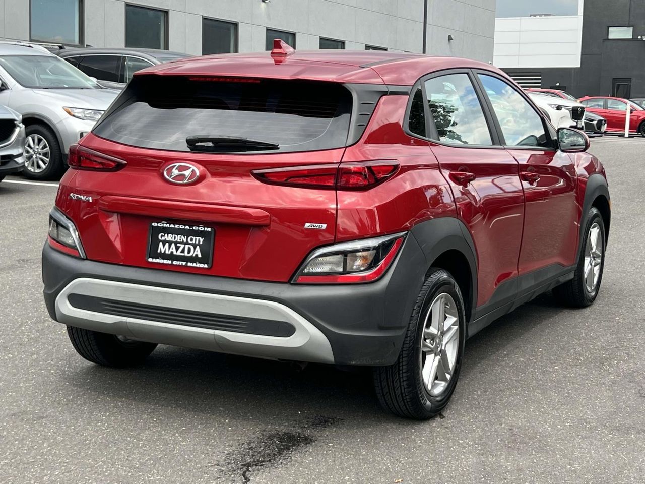 2022 Hyundai Kona SE photo 2